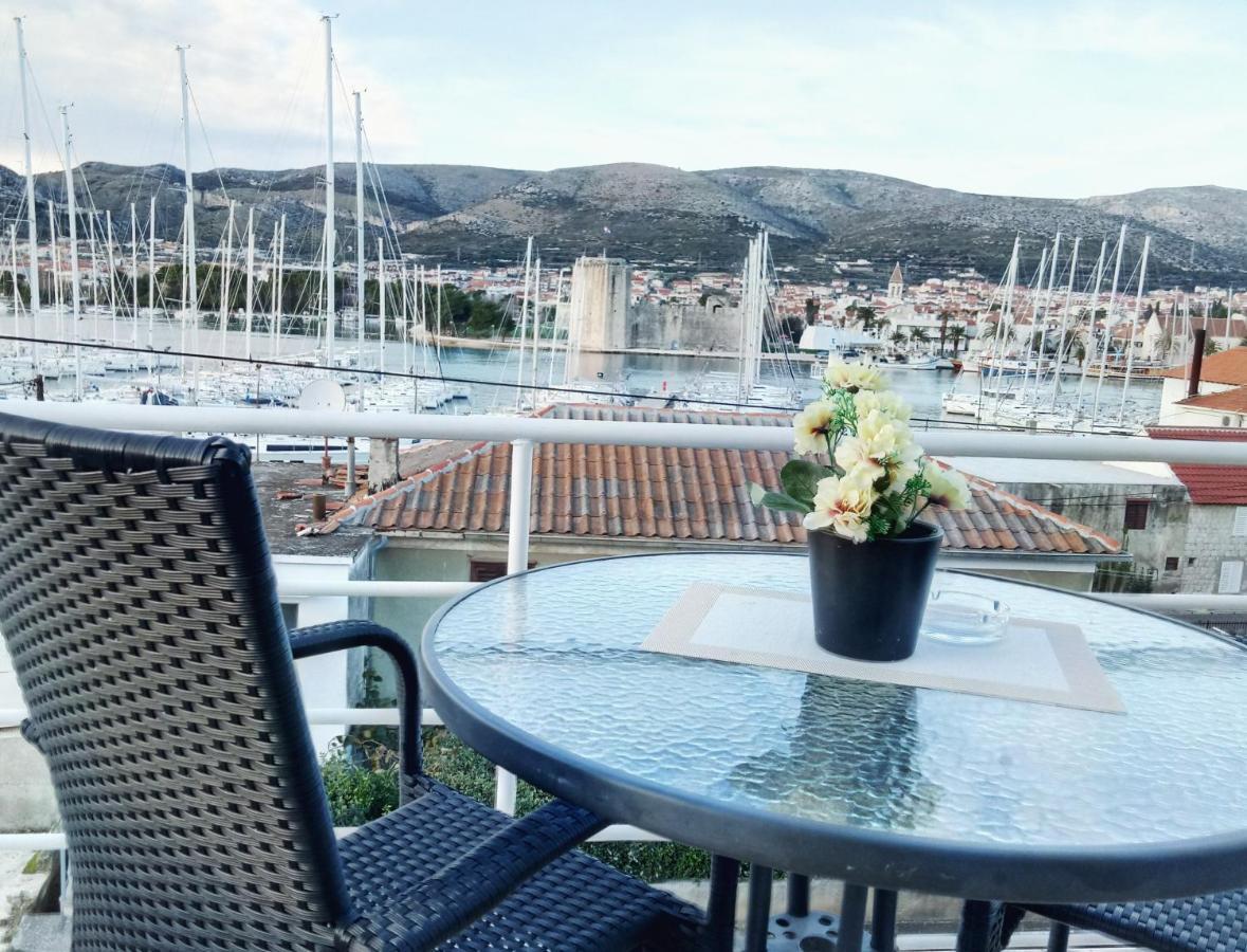 Villa Angel Trogir Bagian luar foto